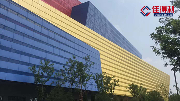 市面上的氟碳鋁單板幕墻都有哪些優良性能？
