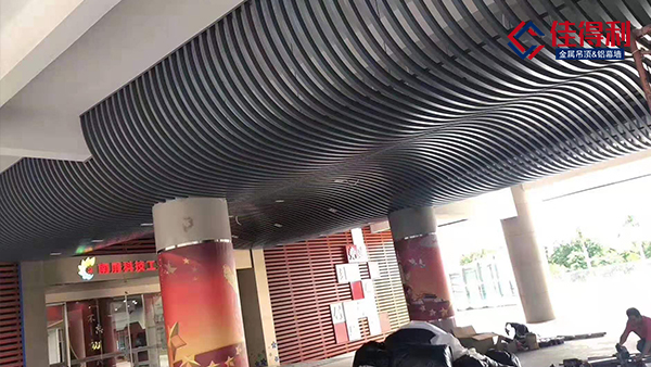 當今火熱的鋁方通吊頂材料，都適用在哪些場所？